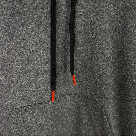 Adidas Men’s Gray Sweater/Hoodie Size Medium Sporty Trendy, Athletic Style - Picture 7 of 14
